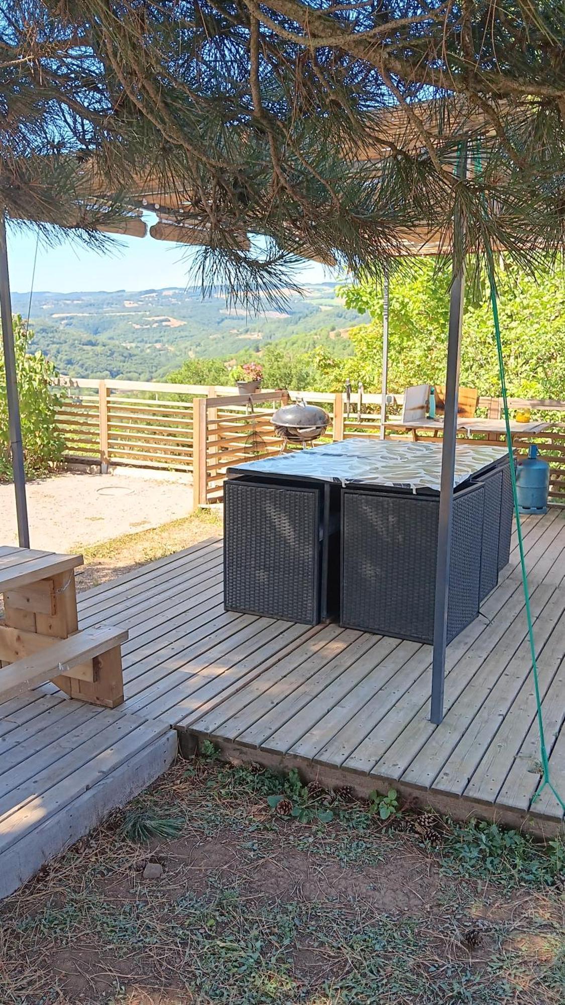 Le Gite Voute Confort Et Repos Saint-Beauzely Exterior foto
